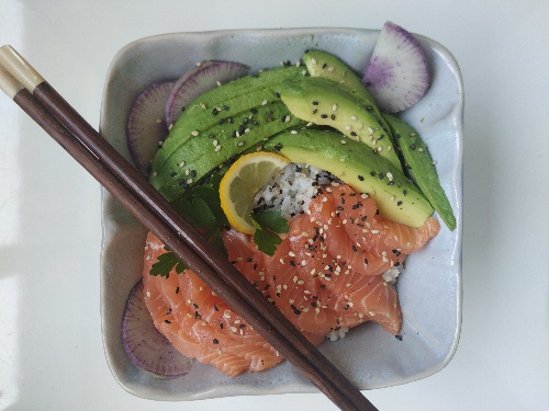 poke bowl tartare de saumon les beuqueries livraison domicile entreprise